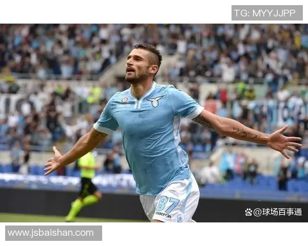 足球巨星退役揭秘:从绿茵场到人生新篇章的跨越与转型 足球巨星退役揭秘:从绿茵场到人生新篇章的跨越与转型